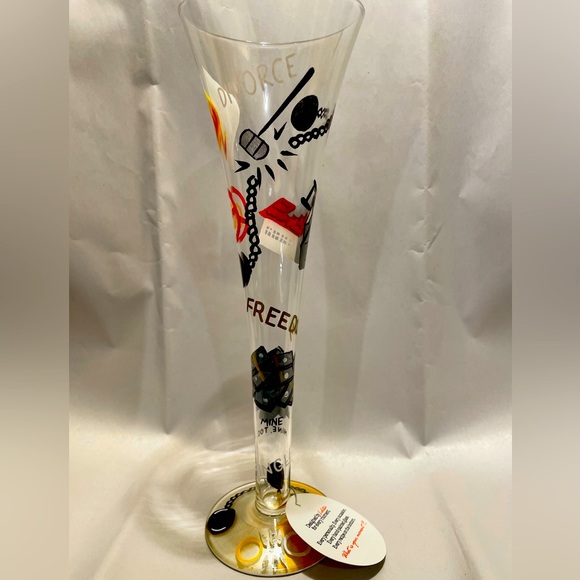 Lolita brand collection new “divorce”champagne flute - Picture 4 of 6
